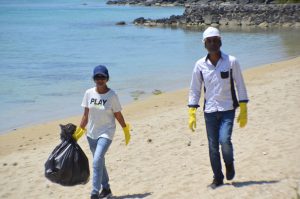 Ocean Grand Gaube beach clean up